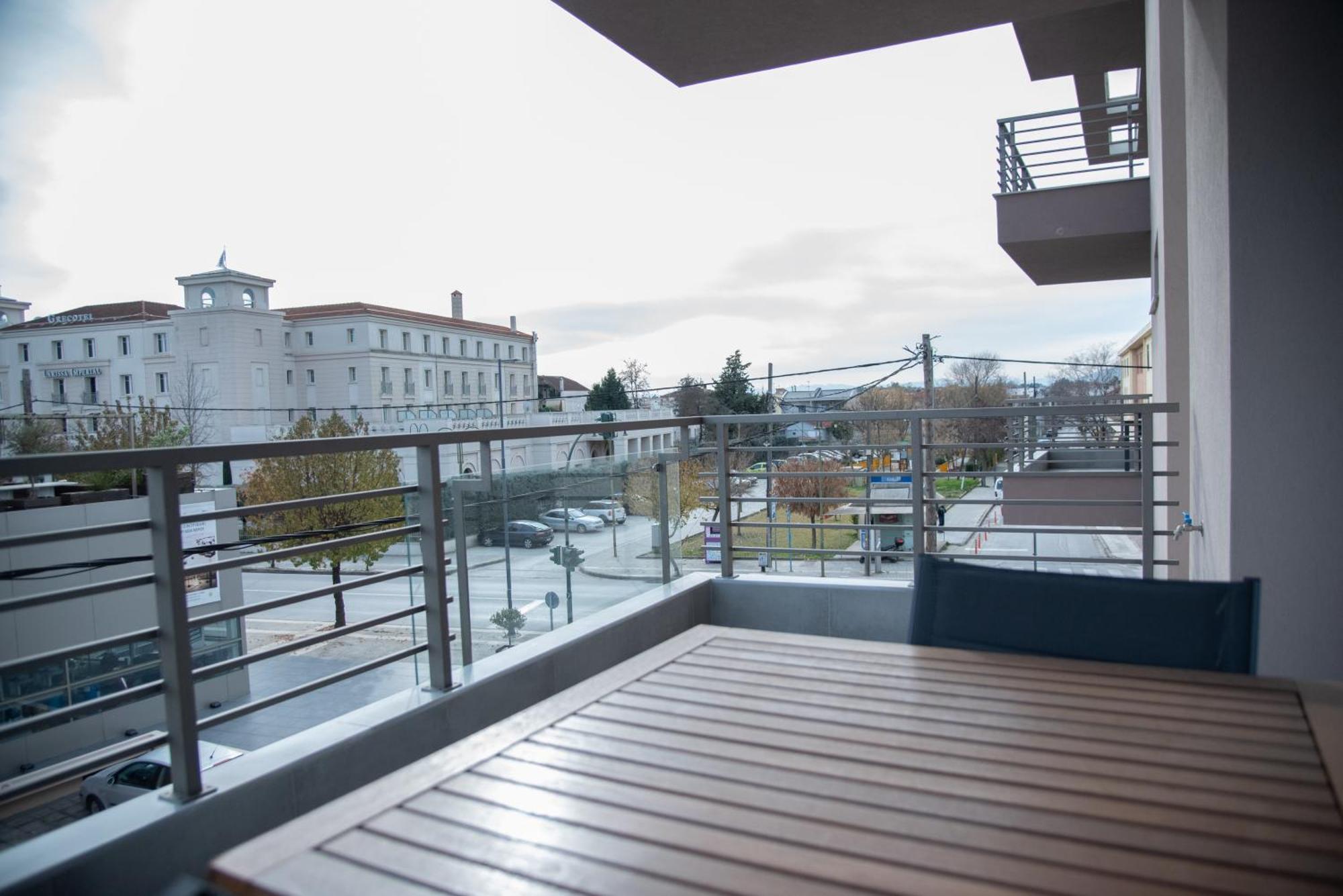 Smart Green Appartments Larissa Exterior foto